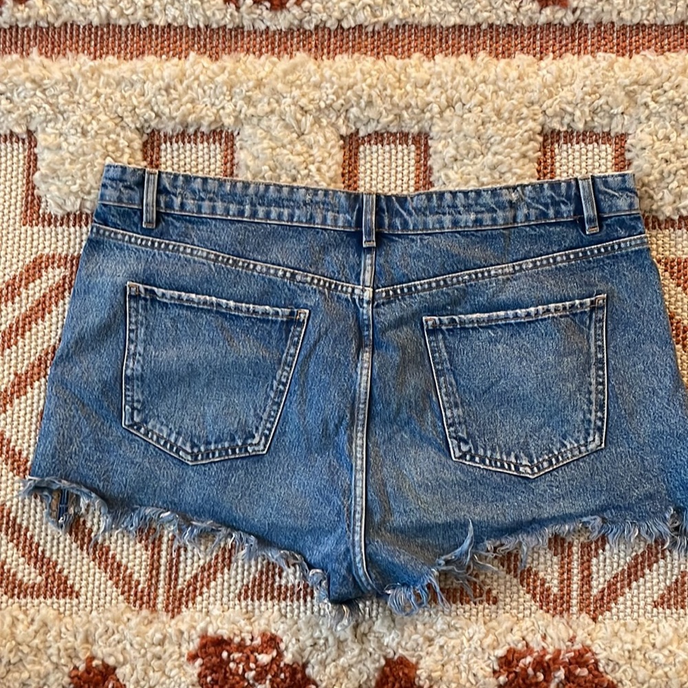 Zara Hi Rise Denim Short - Picture 6 of 6